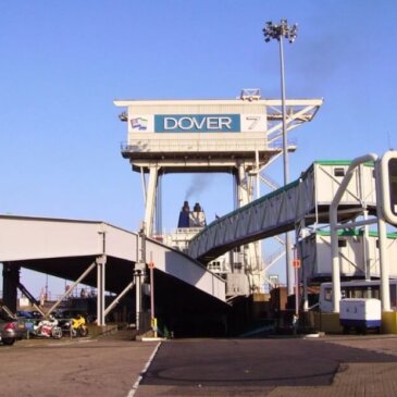 Dover Havn opstiller EES-kiosker til buspassagerer og tablets til biler